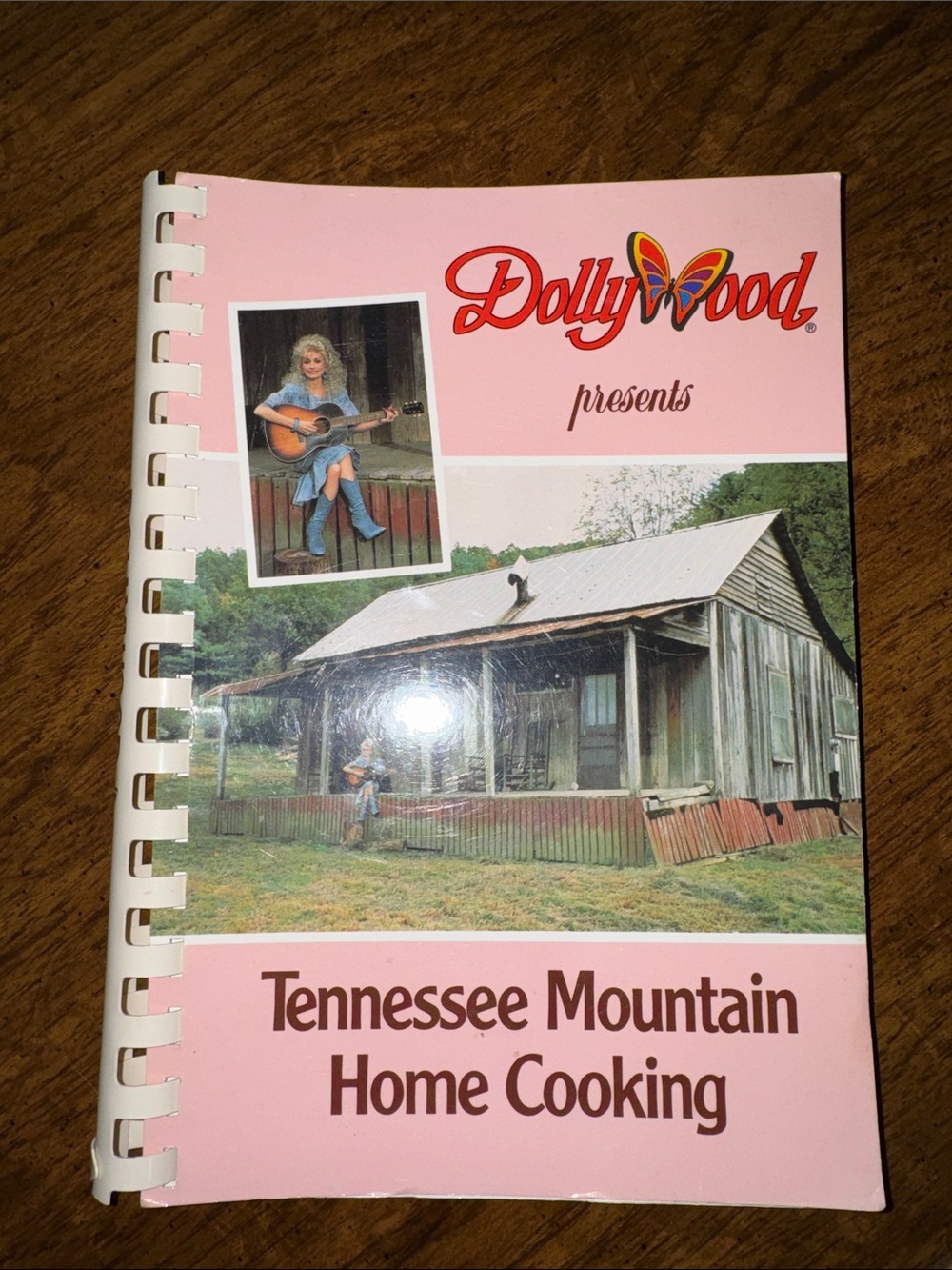 Dolly Parton Tennessee Mountain Home Cooking Cookbook - Pink Cover